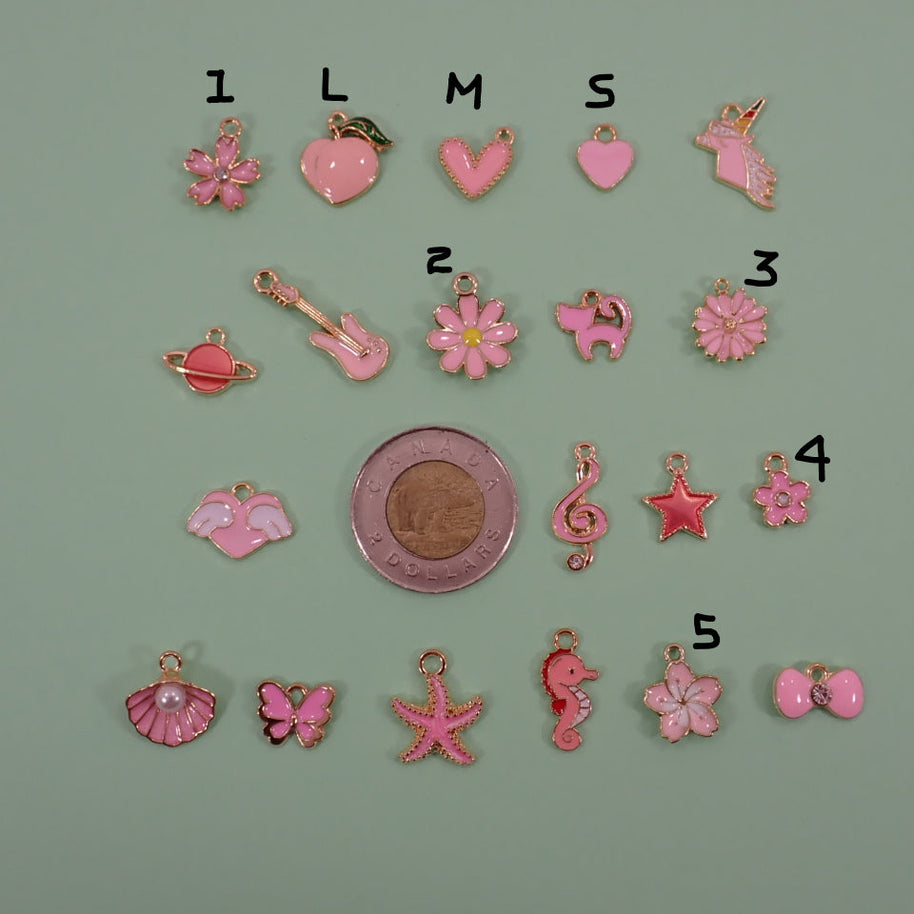 Breloques en émail rose clair - Petites
