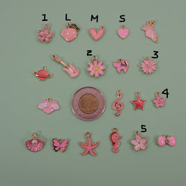 Breloques en émail rose clair - Petites
