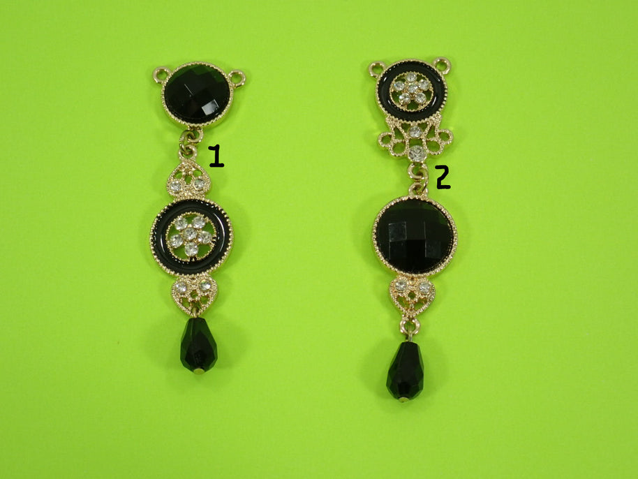 Pendants perles noires et cristaux